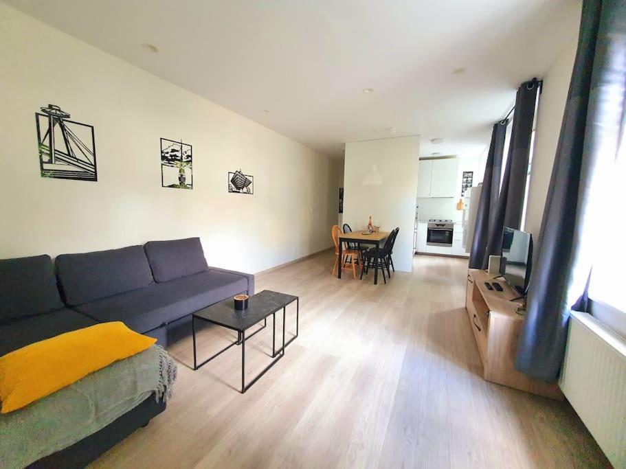 Lovely & Unique Apt In The Historic Center. 브라티슬라바 외부 사진