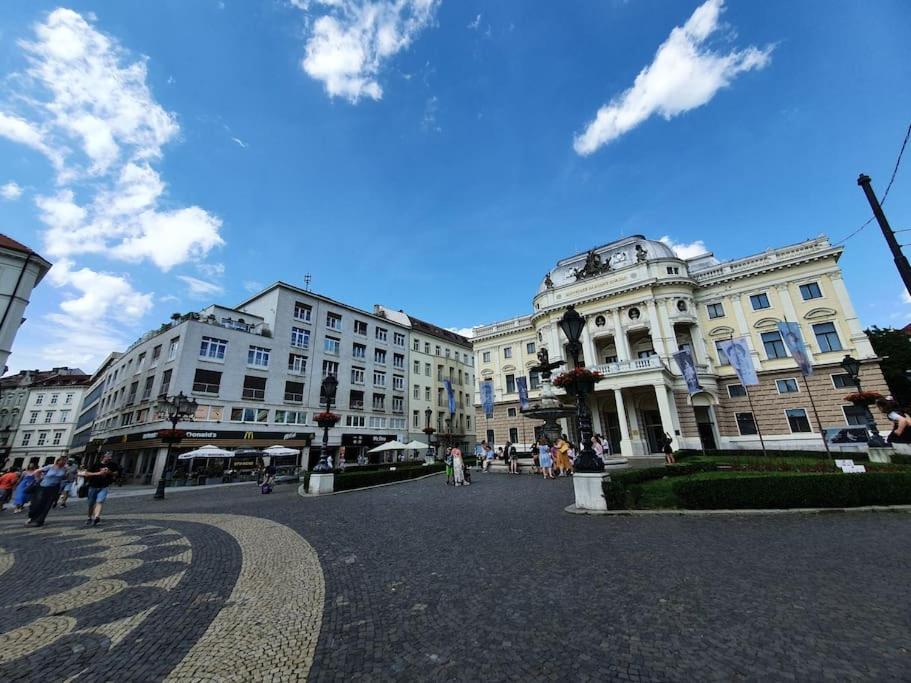 Lovely & Unique Apt In The Historic Center. 브라티슬라바 외부 사진
