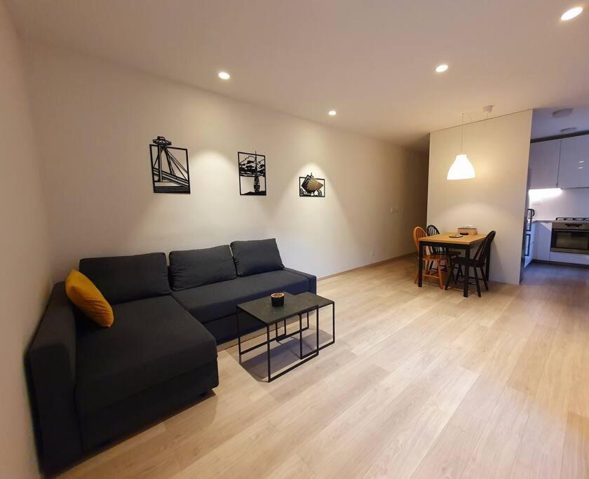 Lovely & Unique Apt In The Historic Center. 브라티슬라바 외부 사진